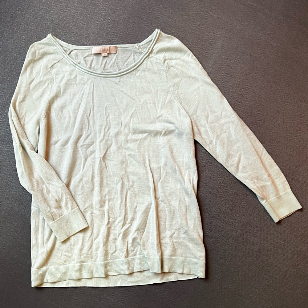 Anne Taylor Loft Mint Green Top L